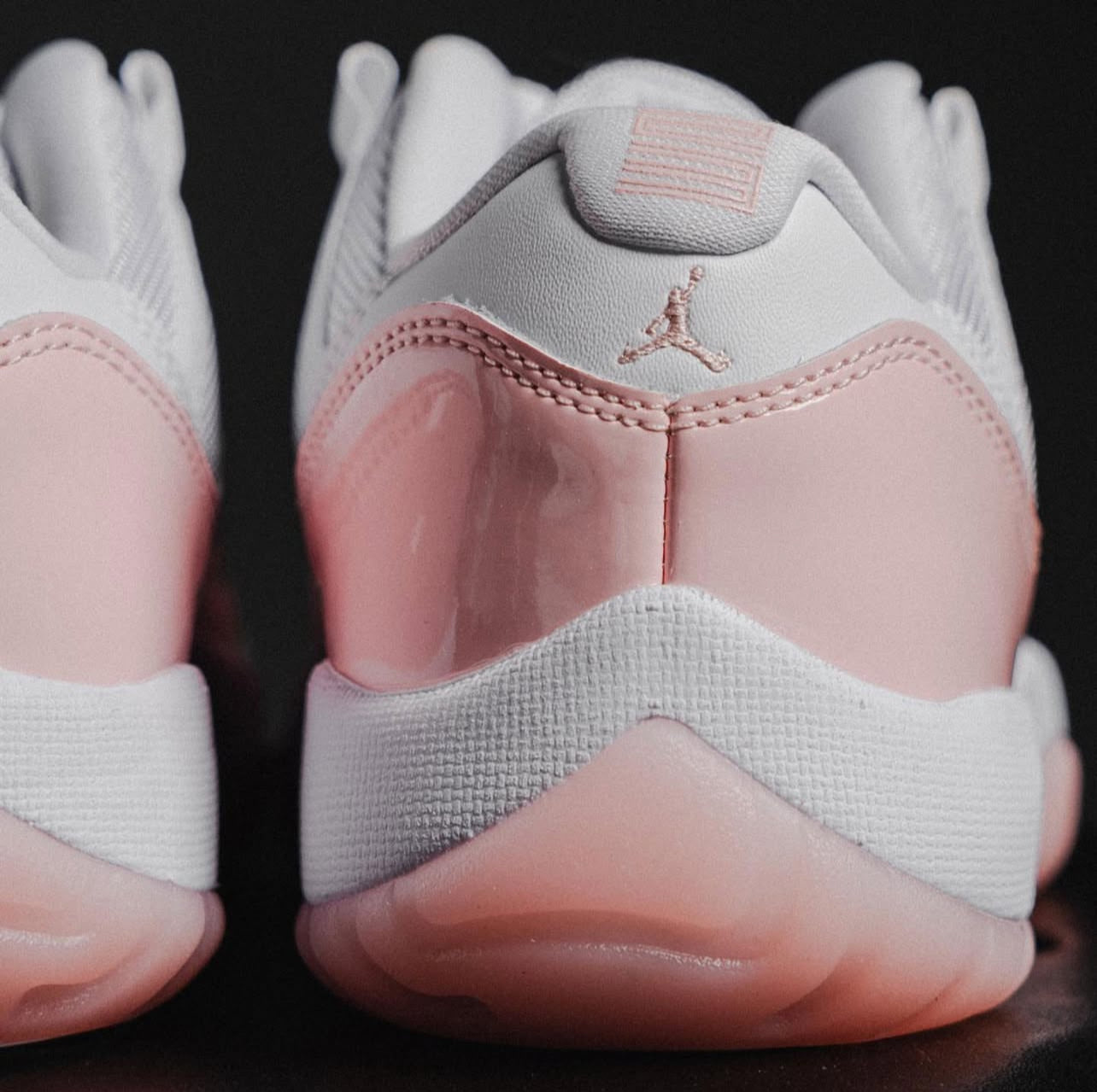 Air Jordan 11 Low x Legend Pink