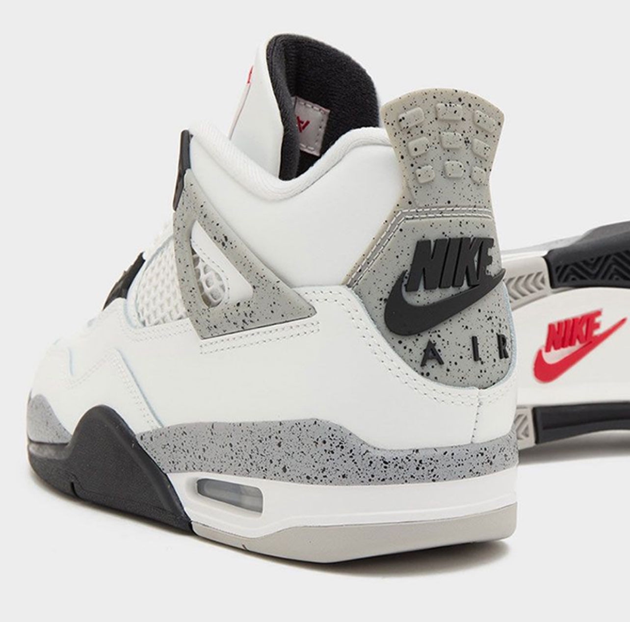 Air Jordan 4 x White Cement
