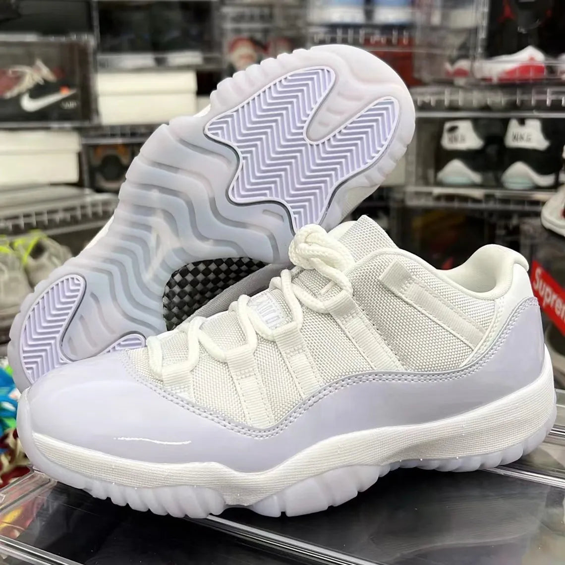 Air Jordan 11 Low x Pure Violet