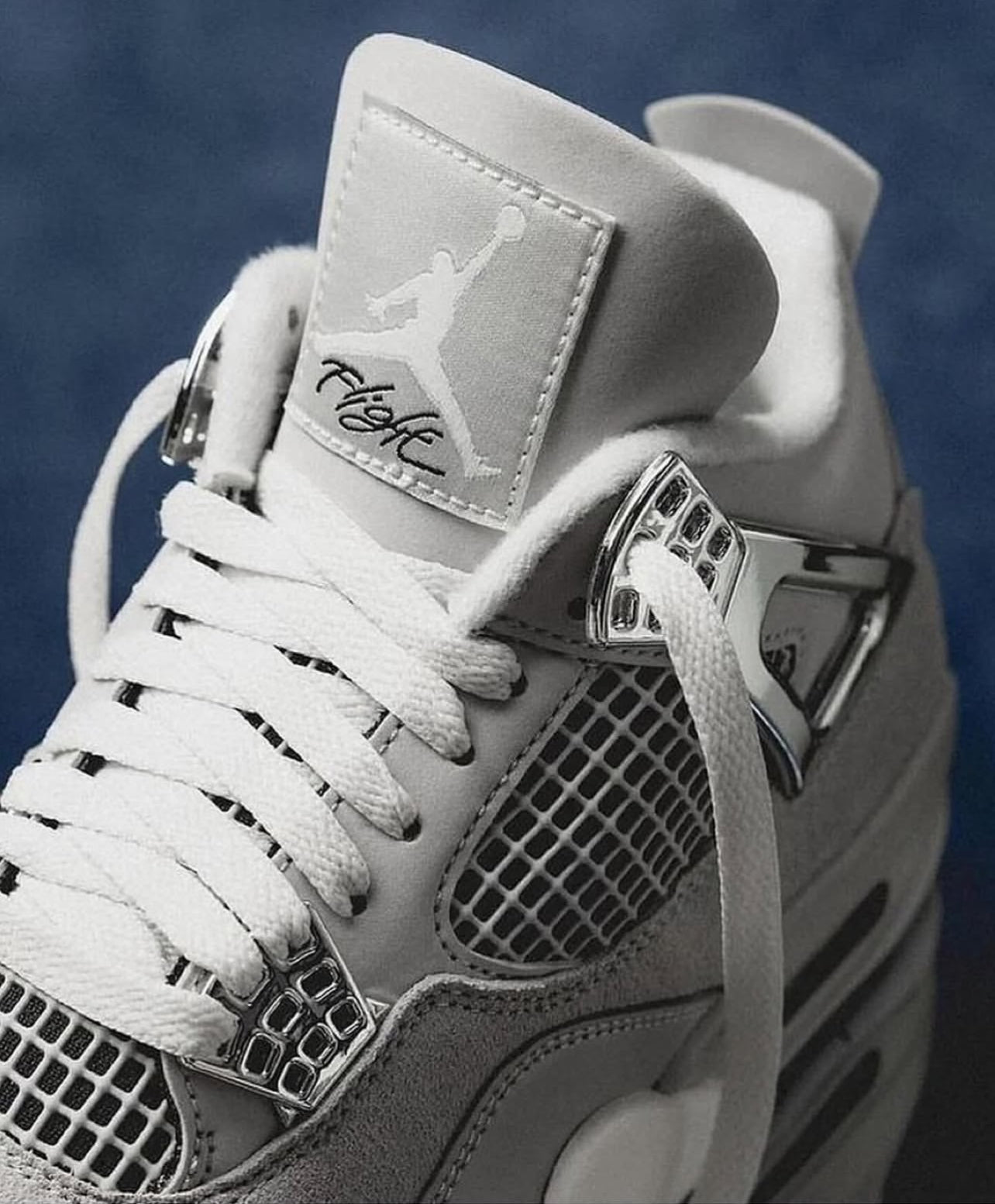 Air Jordan 4 x Frozen Moments (W)