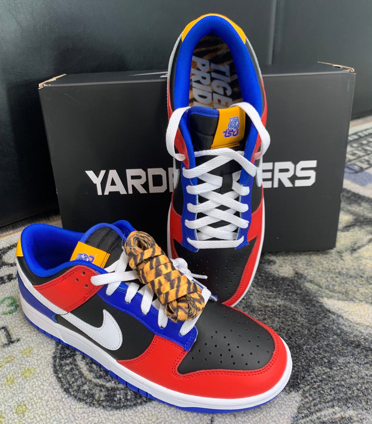 Nike Dunk Low Tennessee State University