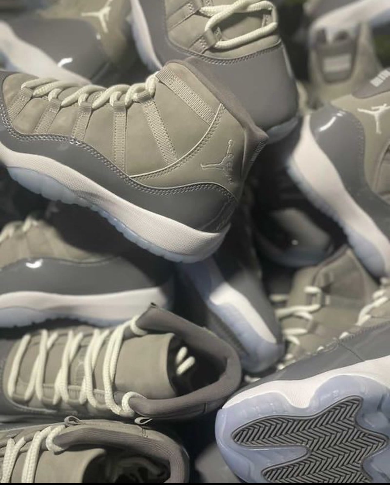 Air Jordan 11 x Cool Grey (GS)