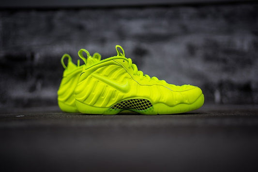 Nike Foamposite Pro x Volt